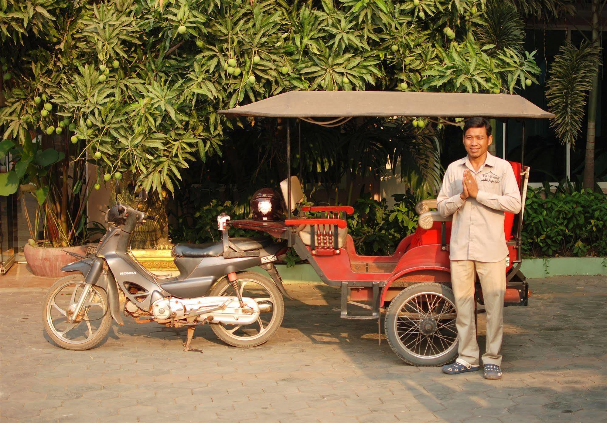 Tan Kang Angkor Hotel Сіємреап Екстер'єр фото